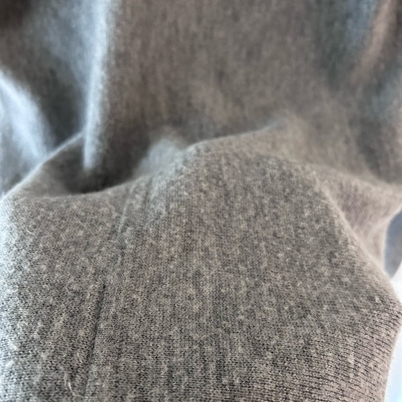 LULULEMON 100% Merino Wool ‘ Live In Practice’ Crewneck Sweater Gray | Medium - Picture 10 of 12